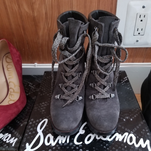 7.5 Shoe Lot - Picture 4 of 6